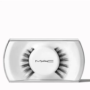 M·A·C LASH / 82 SEDUCTRESS LASH 1 Pair; BNIB